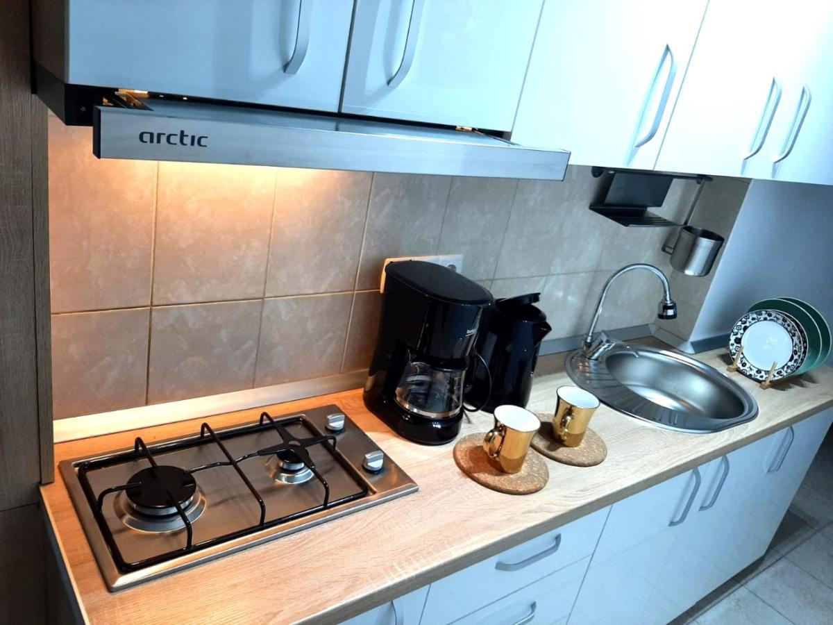 Ultracentral Studio For 4 Apartment *